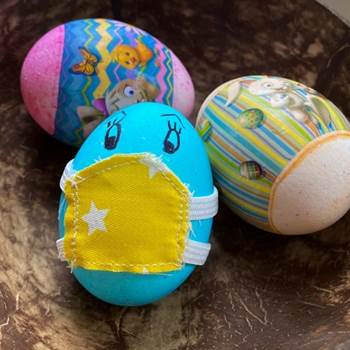 A close up of a egg
Description automatically generated