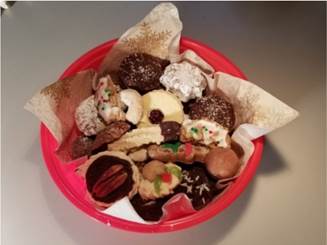 A bowl of food

Description automatically generated with medium confidence